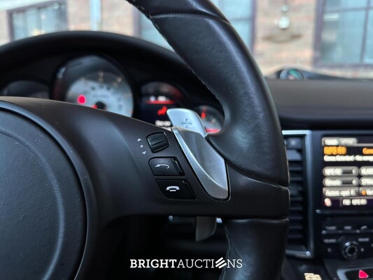 Porsche Panamera Turbo 4.8 V8 500pk 2009 Sport-Chrono, N-110-LT