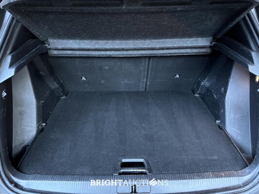 Peugeot 2008 1.2 PureTech GT-Line 131pk 2020 (Origineel-NL + 1e Eigenaar), H-379-PN