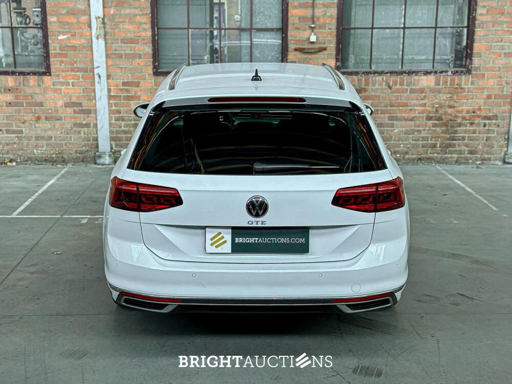 Volkswagen Passat Variant 1.4 TSI PHEV GTE Business 156pk 2021 (Origineel-NL+1e eigenaar), K-814-XG