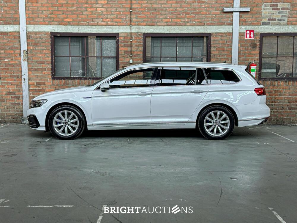 Volkswagen Passat Variant 1.4 TSI PHEV GTE Business 156pk 2021 (Origineel-NL+1e eigenaar), K-814-XG