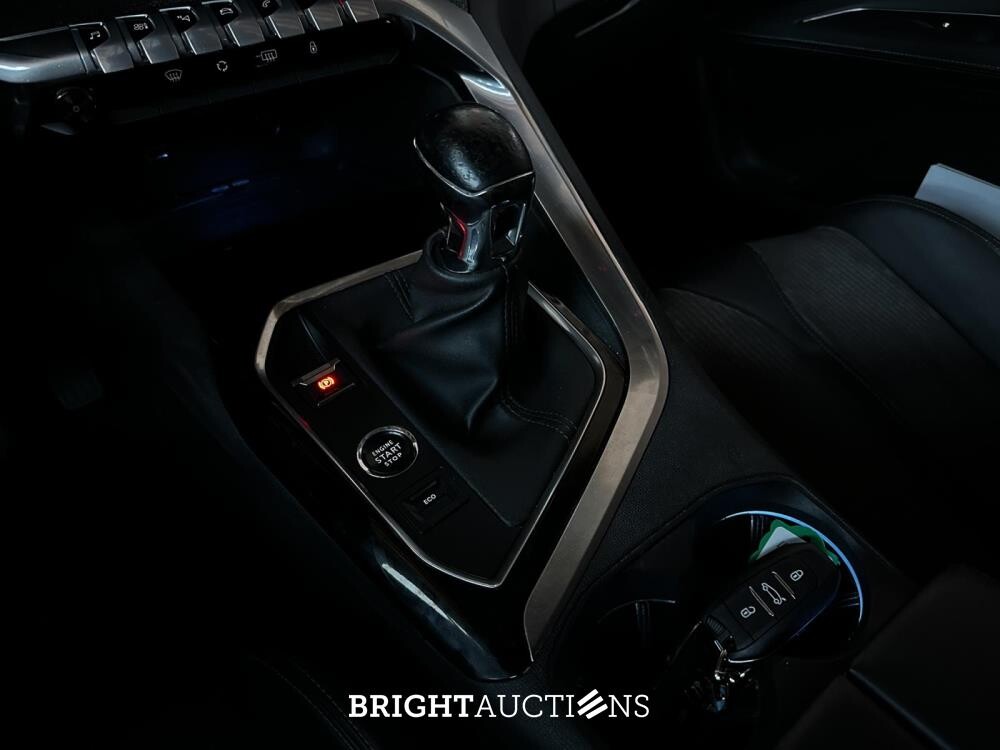 Peugeot 3008 1.2 PureTech Blue Lease Allure 131pk 2021 (Origineel-NL) K-020-RG