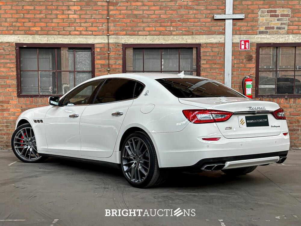 Maserati Quattroporte GTS 3.8 V8 531pk 2013 (CARBON) (29.000 KM)