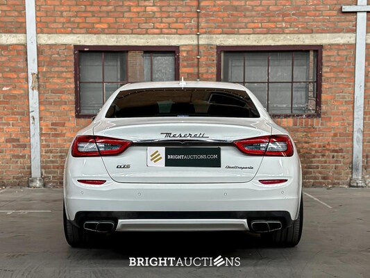 Maserati Quattroporte GTS 3.8 V8 531pk 2013 (CARBON) (29.000 KM)