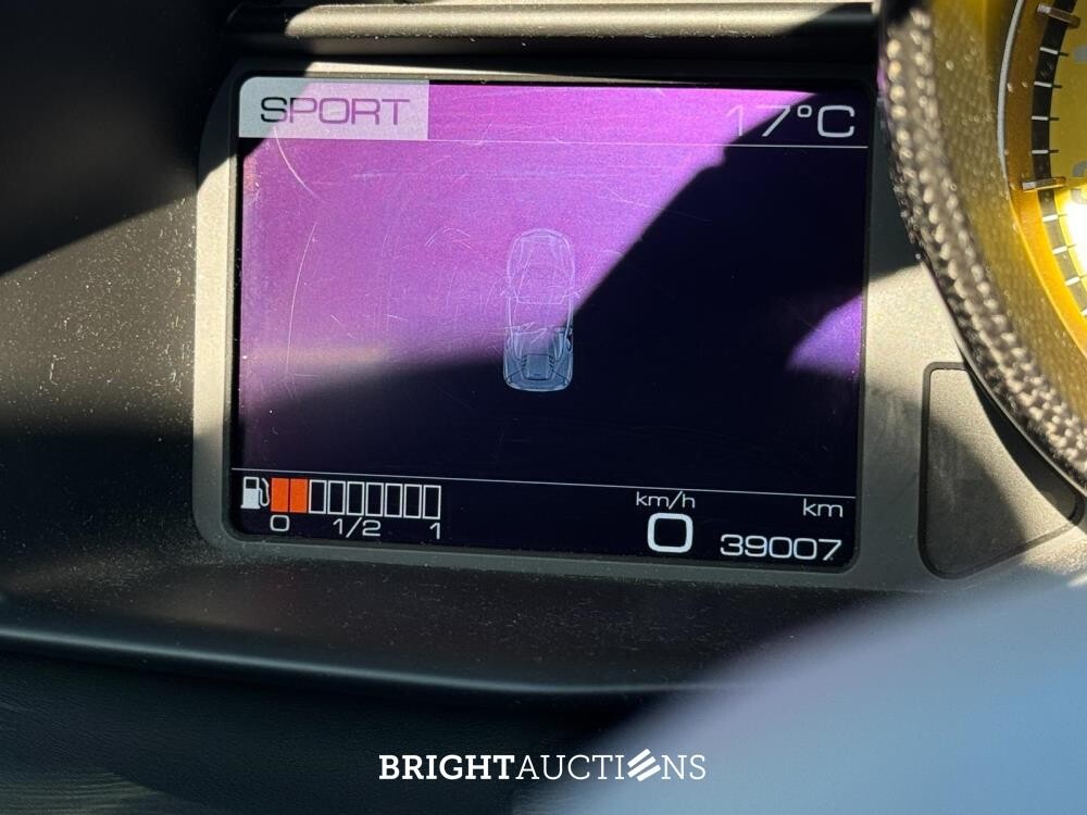 Ferrari 488 Spider HELE 3.9 V8 -Full Carbon- 670pk 2018, GFG-98-P
