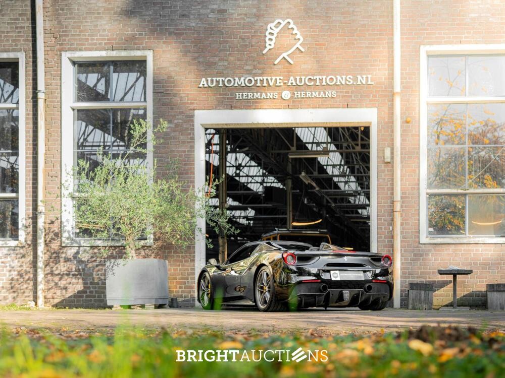 Ferrari 488 Spider HELE 3.9 V8 -Full Carbon- 670pk 2018, GFG-98-P
