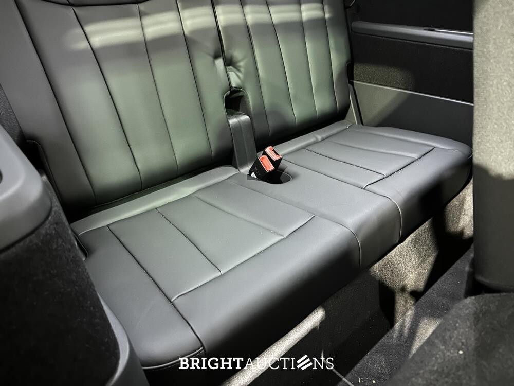 Hongqi E-HS9 Executive 99KWH 551pk 2025 (Origineel-NL+1e eigenaar), HNH-93-T Fabrieksgarantie