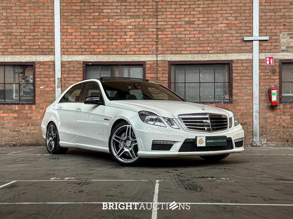 Mercedes-Benz E63 AMG 6.2 V8 -CARBON- 525pk 2010 (Origineel-NL) E-Klasse, 47-LKB-6
