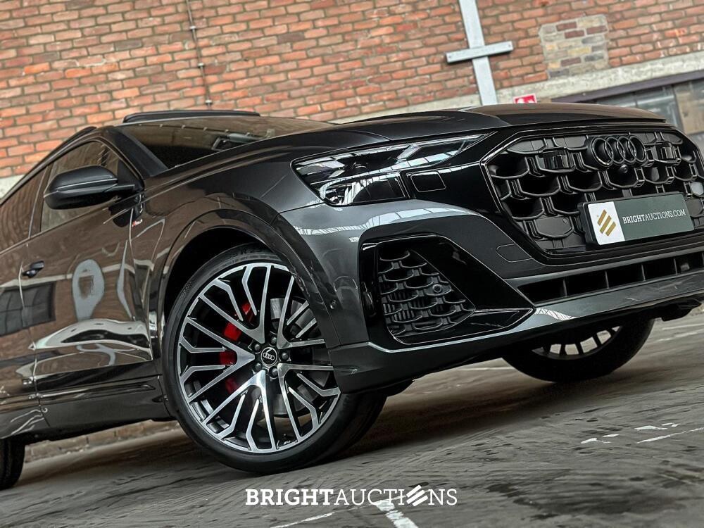 Audi Q8 55 TFSIe Quattro 3.0 V6 S-Line -NIEUW- 394PK 2025 Plug-In Hybrid (Fabrieksgarantie)