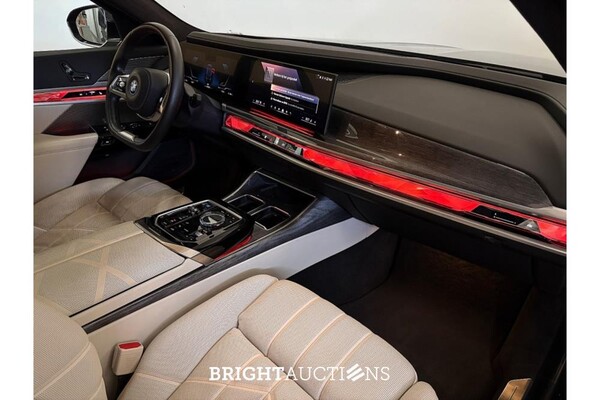 BMW i7 60 xDrive 106 kWh 544pk 2022 (Origineel-NL), R-388-VX