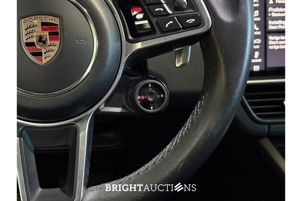 Porsche Cayenne E-Hybrid 3.0 476pk 2020 (Origineel-NL), H-391-FL