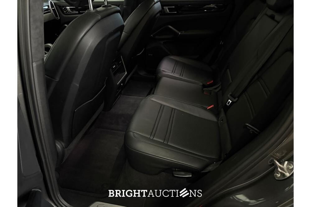 Porsche Cayenne E-Hybrid 3.0 476pk 2020 (Origineel-NL), H-391-FL