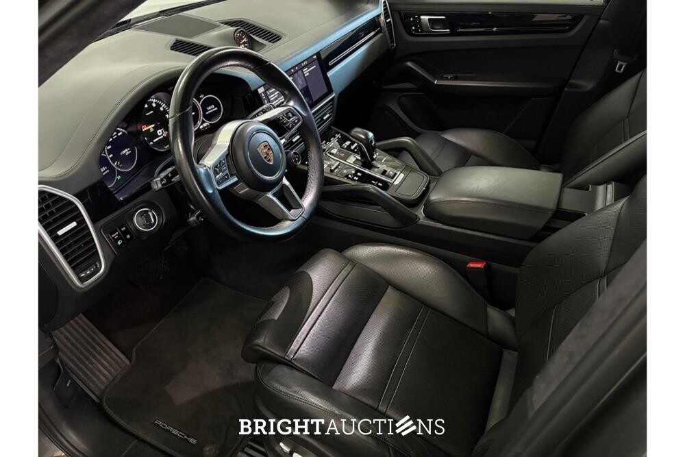 Porsche Cayenne E-Hybrid 3.0 476pk 2020 (Origineel-NL), H-391-FL
