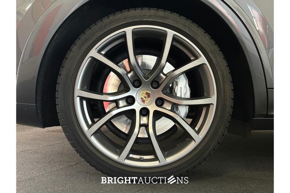 Porsche Cayenne E-Hybrid 3.0 476pk 2020 (Origineel-NL), H-391-FL