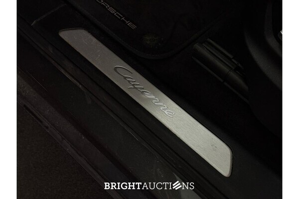 Porsche Cayenne E-Hybrid 3.0 476pk 2020 (Origineel-NL), H-391-FL