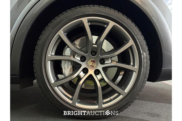 Porsche Cayenne E-Hybrid 3.0 476pk 2020 (Origineel-NL), H-391-FL