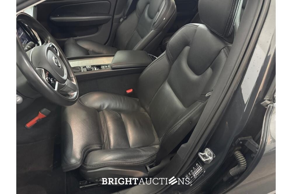 Volvo V60 Cross Country Pro 2.0 AWD 190pk 2020 (Origineel-NL), G-715-ZL