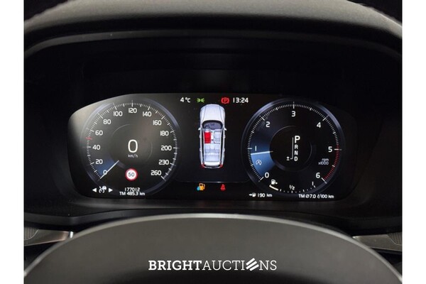 Volvo V60 Cross Country Pro 2.0 AWD 190pk 2020 (Origineel-NL), G-715-ZL