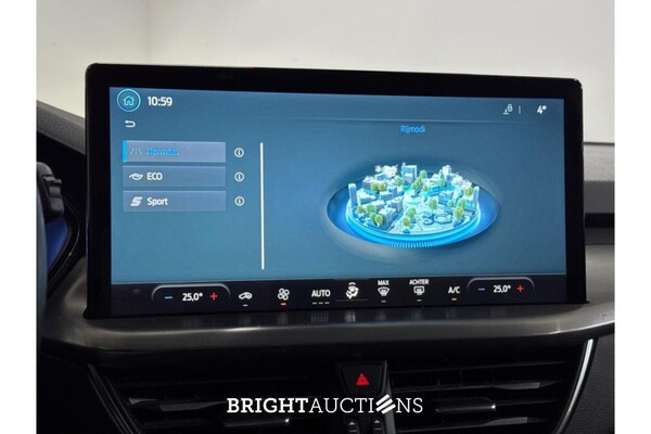 Ford FOCUS Wagon Hybrid Titanium X 1.0 EcoBoost 124pk 2022 (Origineel-NL), R-630-XF