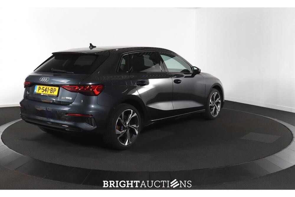 Audi A3 Sportback 30 Advanced edition TFSI 110pk 2022 (Origineel-NL), P-541-BP