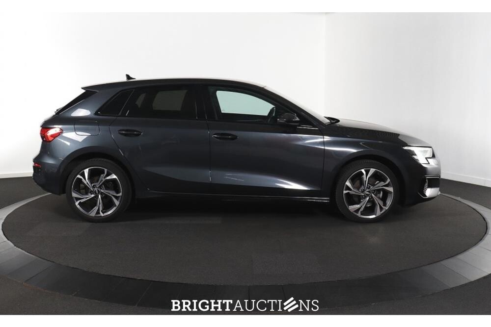 Audi A3 Sportback 30 Advanced edition TFSI 110hp 2022 (Original-NL), P-541-BP