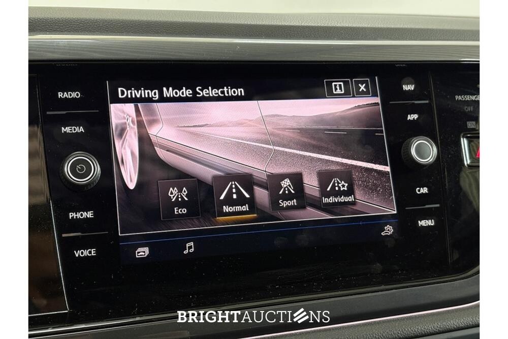 Volkswagen Polo Highline Business R 1.0 TSI 95pk 2020 (Origineel-NL), H-857-NH