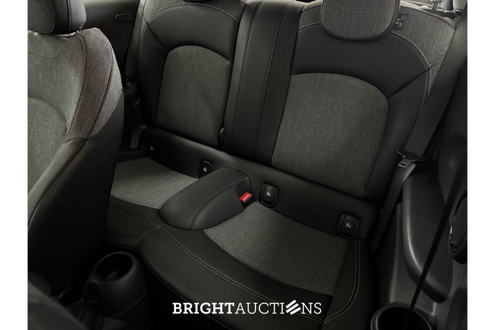 MINI Mini Cooper Camden Edition 1.5 136pk 2023 (Origineel-NL), X-556-FZ