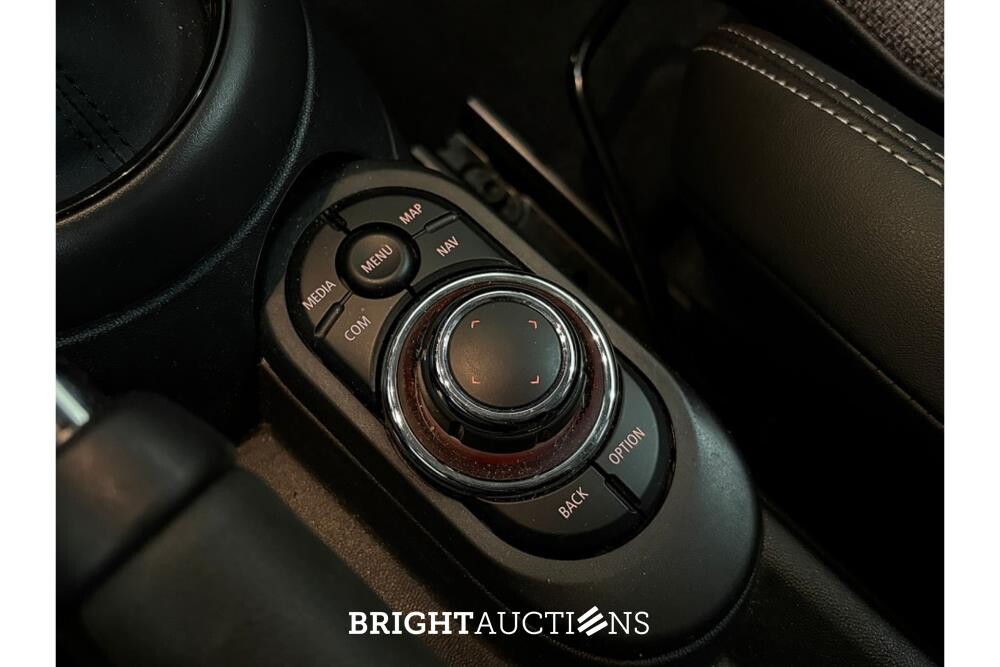 MINI Mini Cooper Camden Edition 1.5 136pk 2023 (Origineel-NL), X-556-FZ