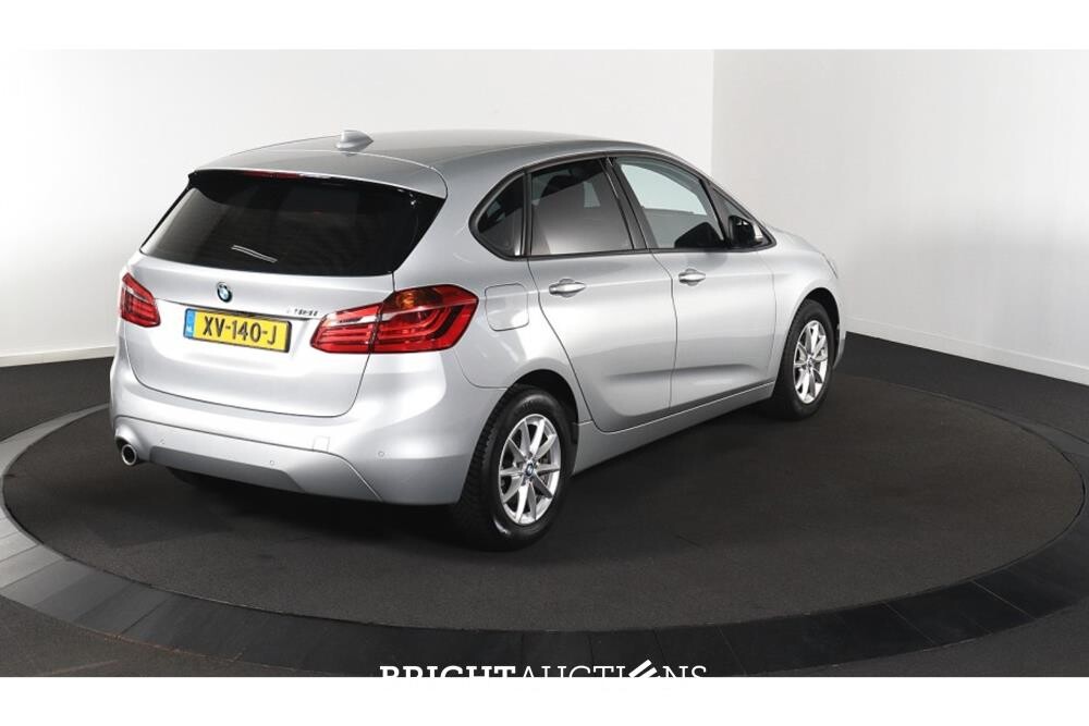 BMW 2 Serie 218 i Executive Edition 140pk 2019 (Origineel-NL), XV-140-J
