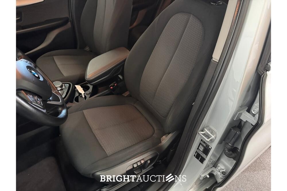 BMW 2 Serie 218 i Executive Edition 140pk 2019 (Origineel-NL), XV-140-J