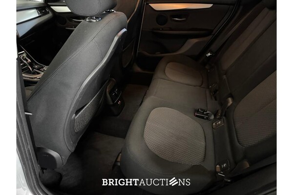 2019 BMW 2er 218 i Executive Edition 140hp (Original-NL), XV-140-J