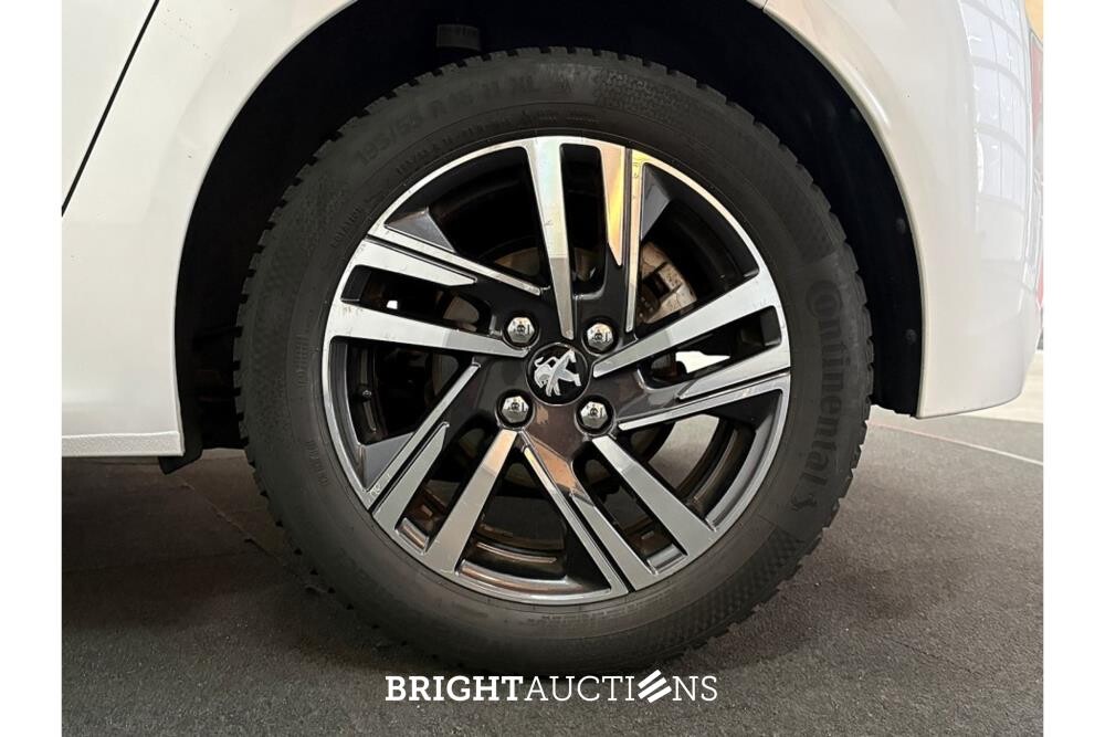 Peugeot 208 Allure Pack 1.2 PureTech 100pk 2020 (Origineel-NL), K-783-LK