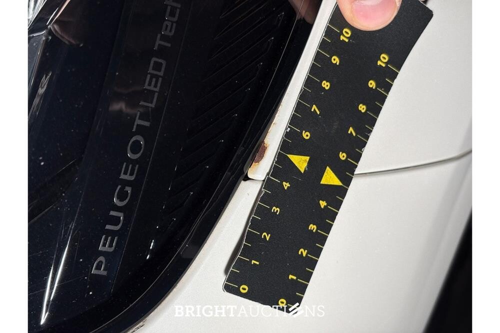 Peugeot 208 Allure Pack 1.2 PureTech 100pk 2020 (Origineel-NL), K-783-LK