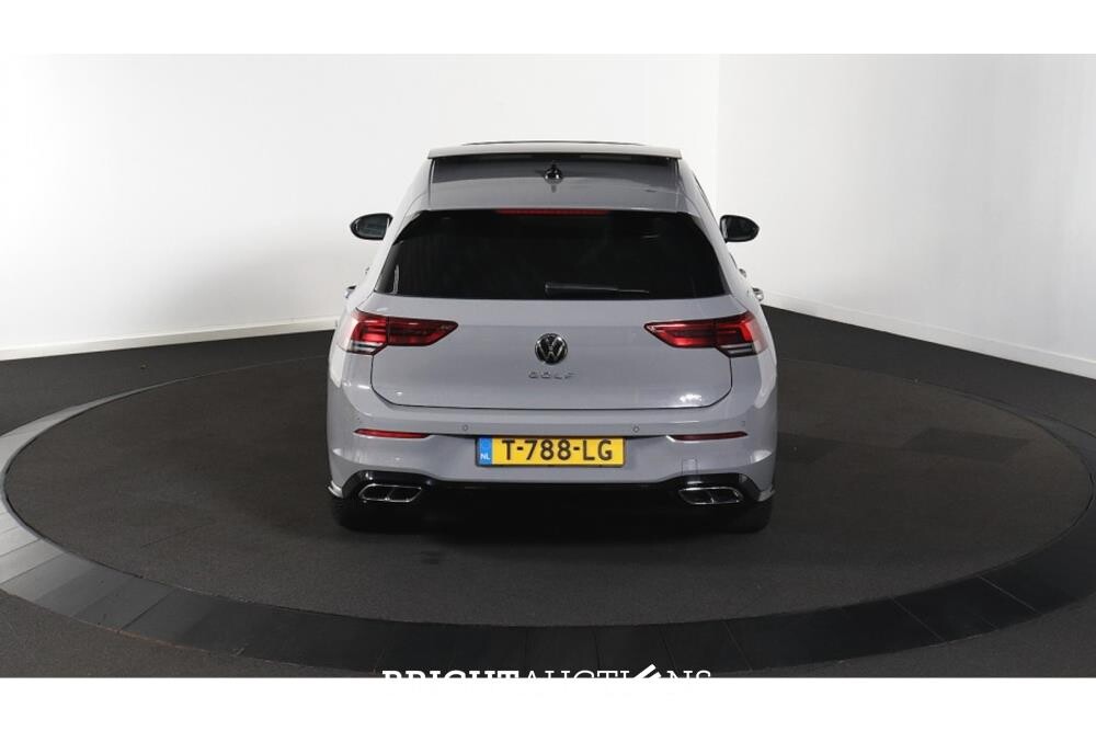 Volkswagen Golf eTSI R-Line Business 1.5 130pk 2023, T-788-LG