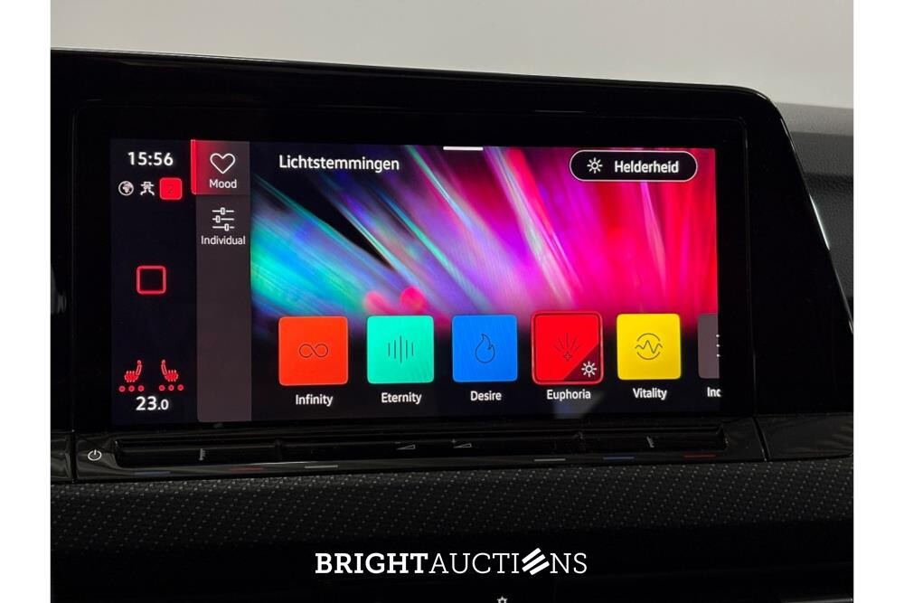 Volkswagen Golf eTSI R-Line Business 1.5 130pk 2023, T-788-LG