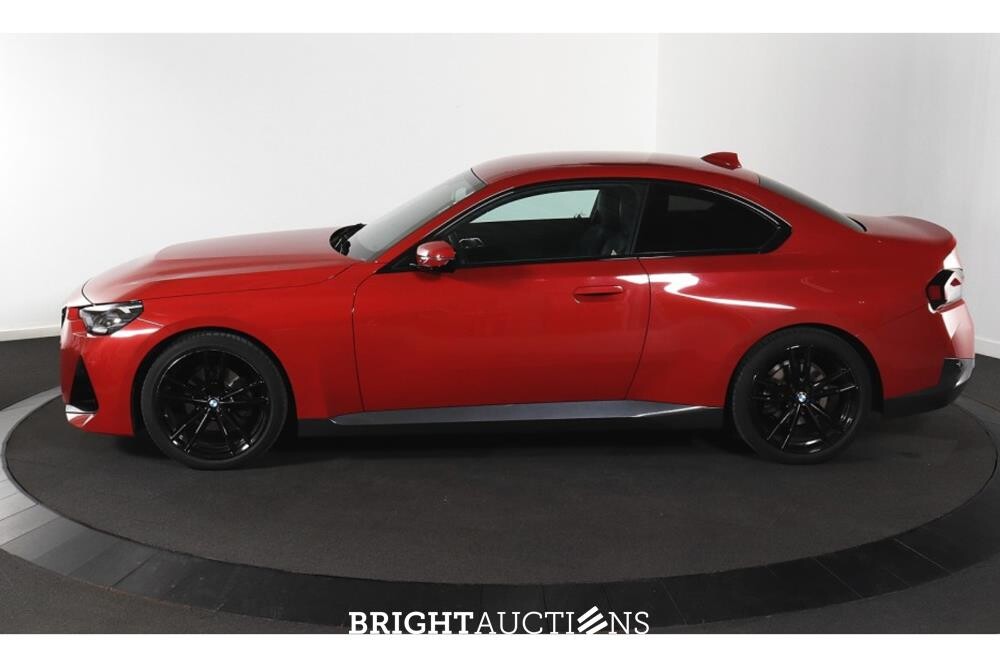 BMW 2er 220 i High Executive 183hp 2022 (Original-NL), P-376-HX