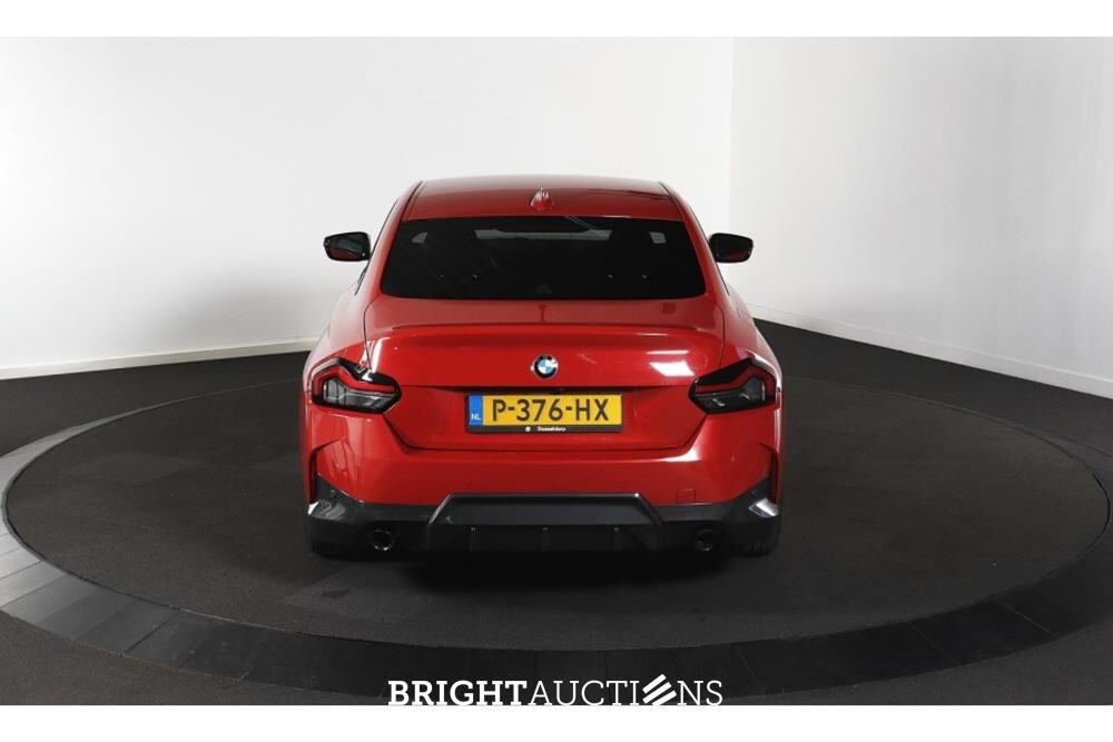 BMW 2er 220 i High Executive 183hp 2022 (Original-NL), P-376-HX