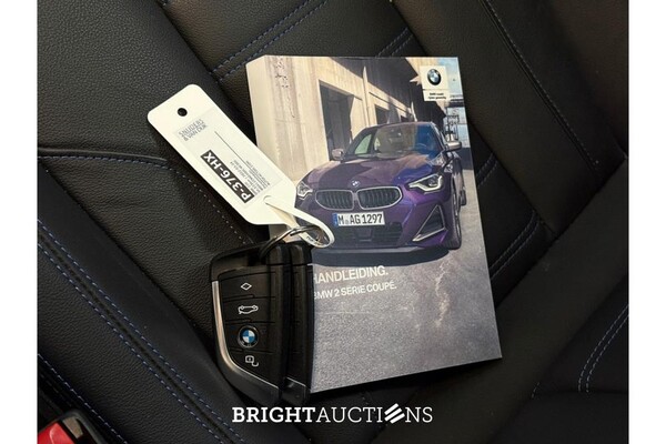 BMW 2 Serie 220 i High Executive 183pk 2022 (Origineel-NL), P-376-HX