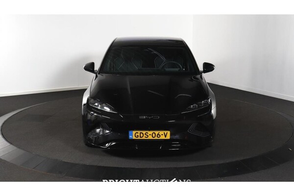 BYD Seal Design RWD 82 5 kWh 313pk 2024 (Origineel-NL), GDS-06-V