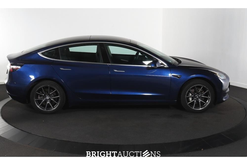 Tesla Model 3 Standard RWD Plus 60 kWh 238pk 2020 (Origineel-NL), K-748-GL
