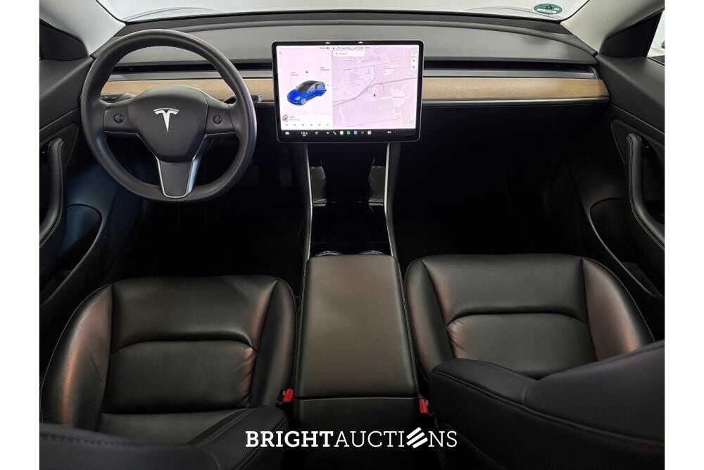 Tesla Model 3 Standard RWD Plus 60 kWh 238pk 2020 (Origineel-NL), K-748-GL