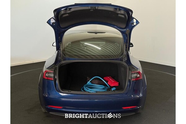 Tesla Model 3 Standard RWD Plus 60 kWh 238pk 2020 (Origineel-NL), K-748-GL