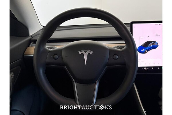 Tesla Model 3 Standard RWD Plus 60 kWh 238pk 2020 (Origineel-NL), K-748-GL
