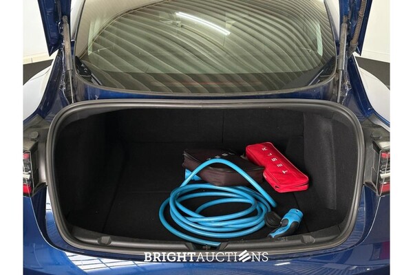 Tesla Model 3 Standard RWD Plus 60 kWh 238pk 2020 (Origineel-NL), K-748-GL