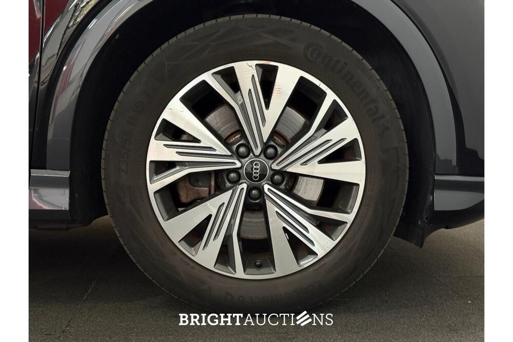 Audi Q4 40 Advanced edition 77 kWh 204pk 2022 (Origineel-NL), P-242-HB