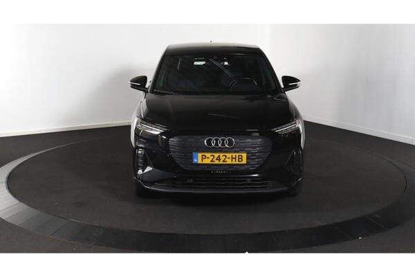 Audi Q4 40 Advanced edition 77 kWh 204pk 2022 (Origineel-NL), P-242-HB