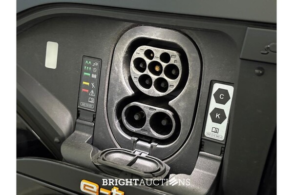 Audi e-tron 55 Advanced edition Quattro 95 kWh 408pk 2021 (Origineel-NL), N-537-VD