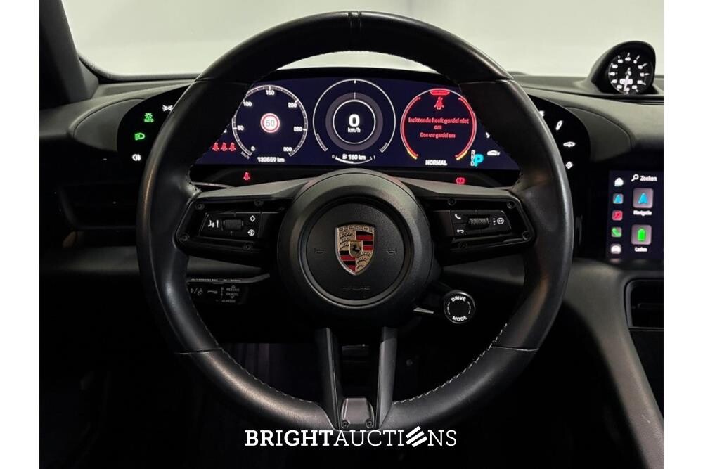 Porsche Taycan 4S Performance 84 kWh 489pk 2020, R-152-FL