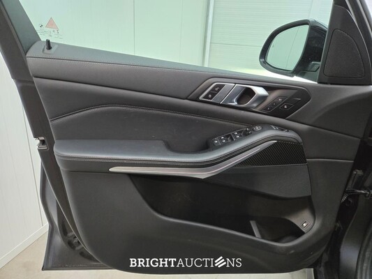 BMW X5 High Executive xDrive 398pk 2022 (Origineel-NL), R-138-HD