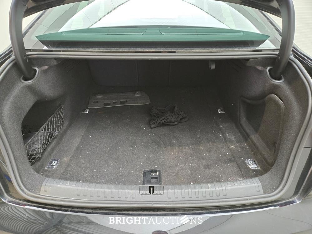 Audi A6 Limousine 40 S edition TDI 204pk 2021 (Origineel-NL), L-536-BT