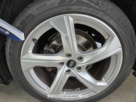 Audi A6 Limousine 40 S edition TDI 204pk 2021 (Origineel-NL), L-536-BT